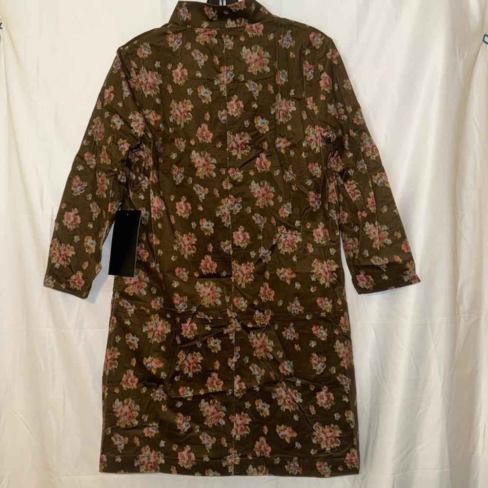Hazel Bouquet Corduroy Clifton V-Neck Mini - Picture 6 of 9